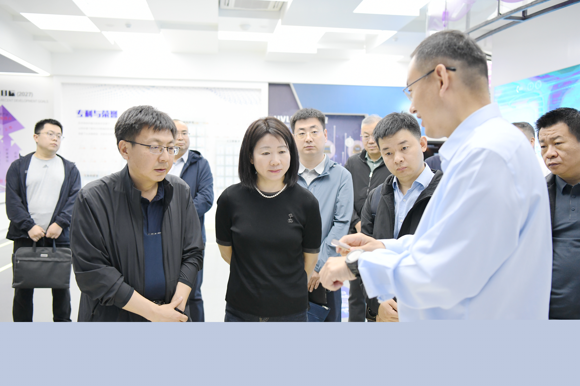 省委金融办 山西证监局调研组深入PG官网
开展入企服务
